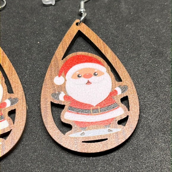 Earrings Christmas Santa - Picture 2 of 3
